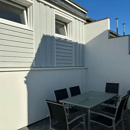 Ferienhaus Königsberg Haus 2 *